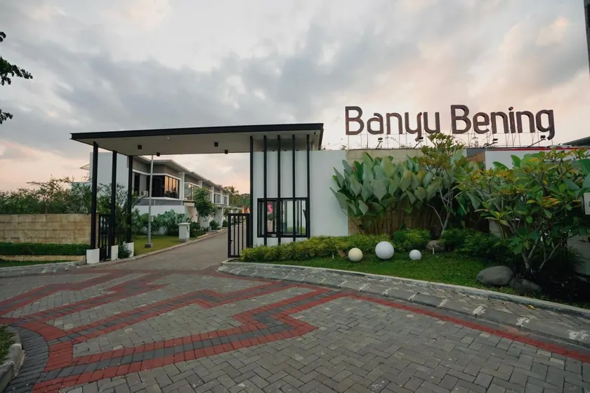 Banyu Bening The Villa Resort - Image 1