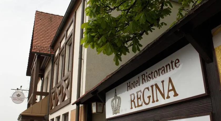 Hotel Regina - Image 1