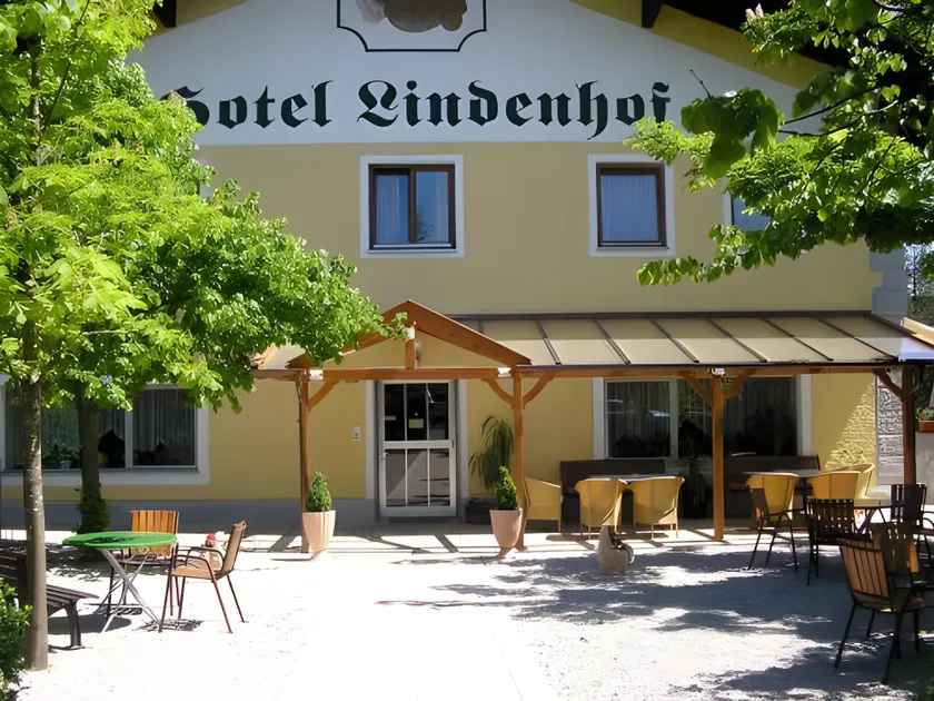 Hotel Pension Lindenhof - Image 1