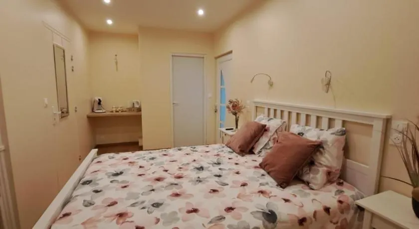 Logement Confortable dans résidence privée à Amplepuis - Image 1