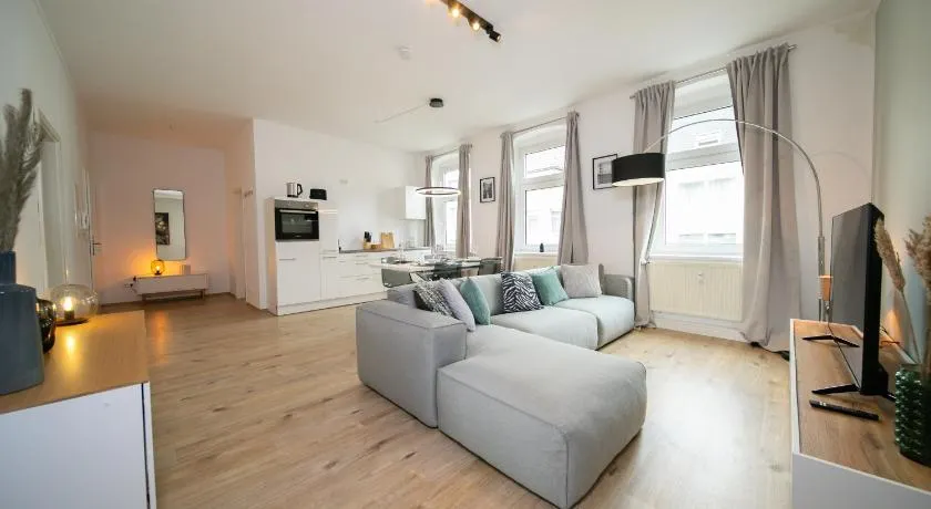 Favorite Stays - Suite And More - Kitchen - Image 1
