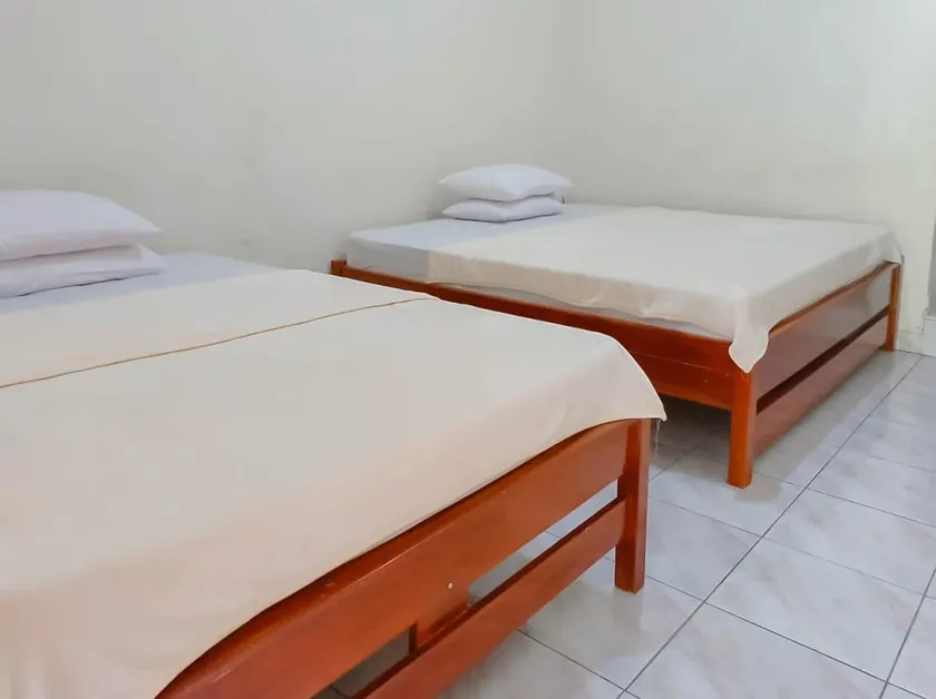 Penginapan Al Firdausi Syariah Mitra RedDoorz - Image 1