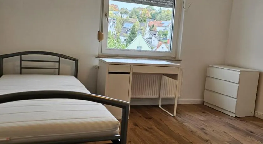 Monteurzimmer - Privatzimmer Unterkunft Siegen zentrale Lage mit Ausblick - Image 1