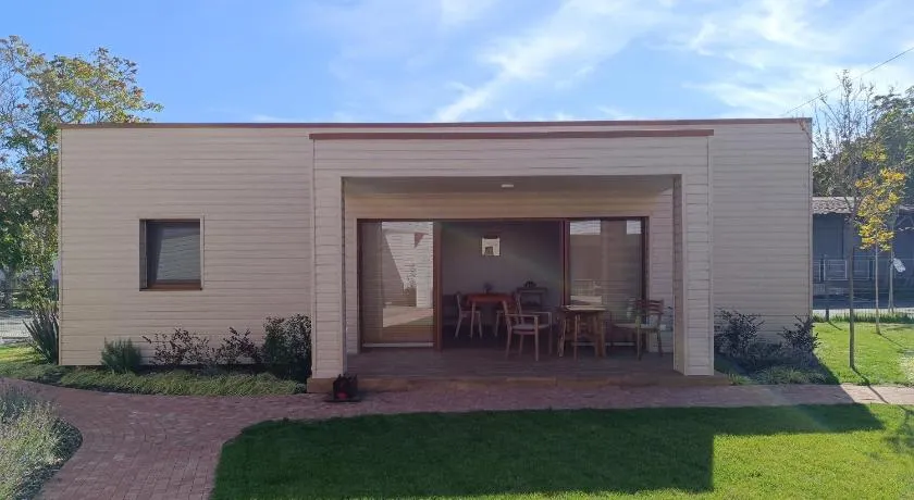 Sunlite Summer Cottages - Image 1