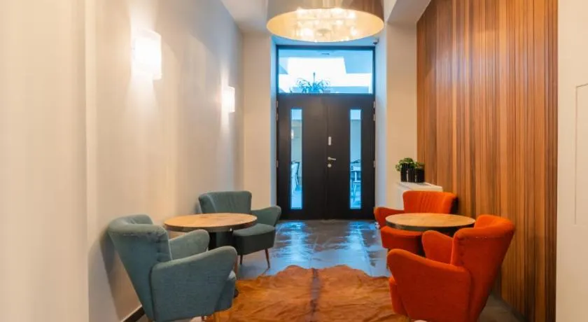 Lace Hotel - Image 1