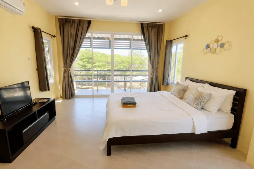 Koniix Garden Cottage Ko Sichang - Image 1