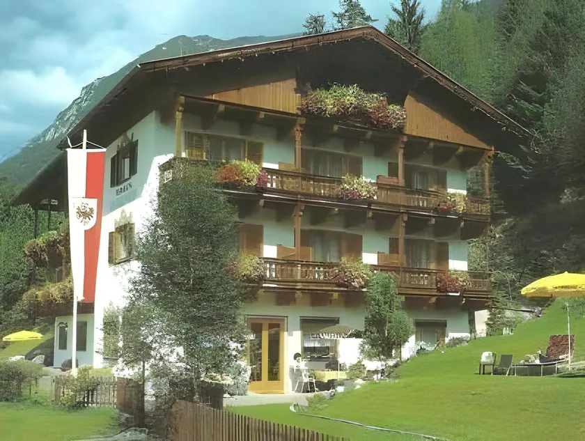 Pension Englhof - Image 1
