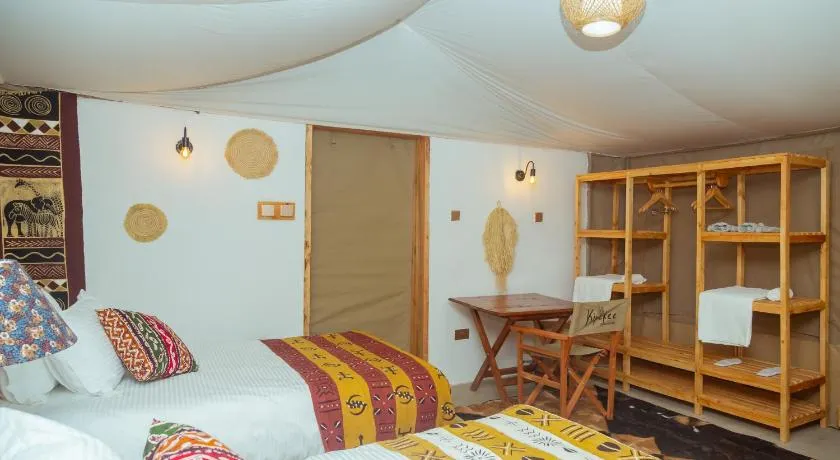 Kipekee Zuri Camp - Image 1