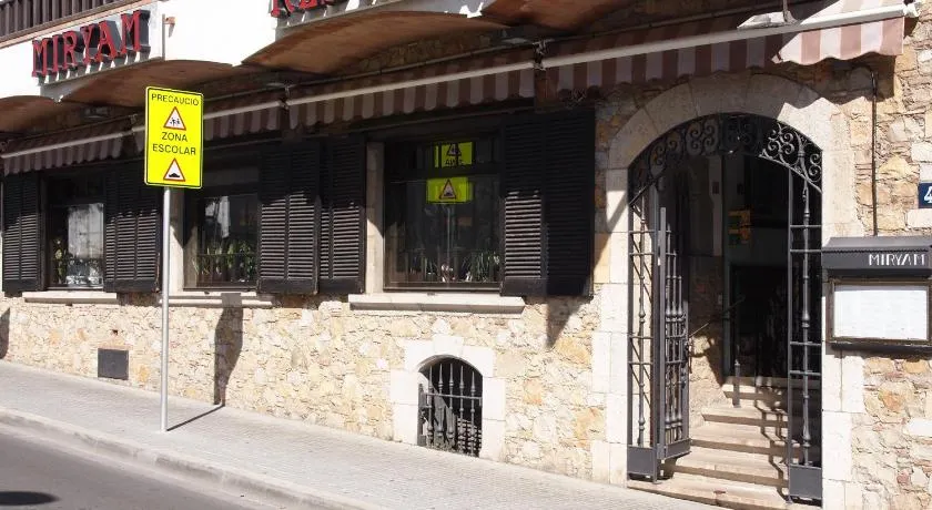Hostal Miryam - Image 1