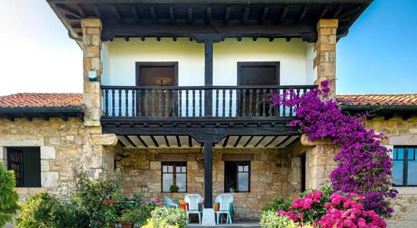 Cantabria Collection - Espectacular casona cerca de la Colegiata - Image 1