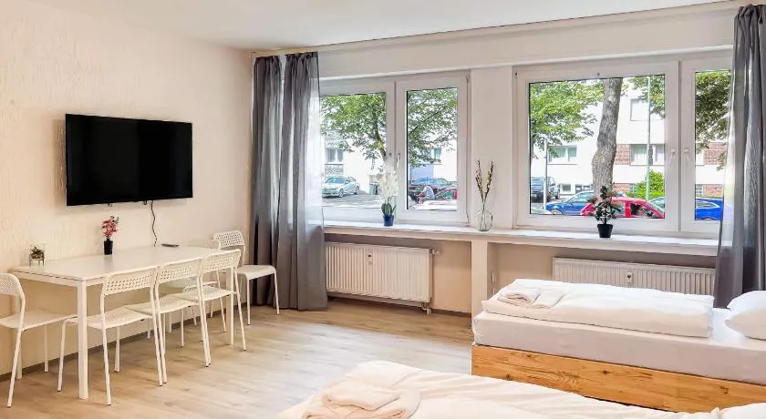 T&K Apartments near Messe Fair Trade Düsseldorf und Airport 2B - Image 1