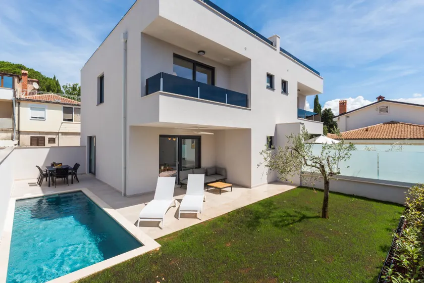 Haus Holiday home Blossom (Istrien - Novigrad) - Image 1