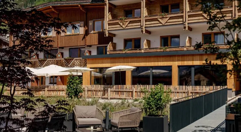 Ferienalm Panorama Hotel - Image 1