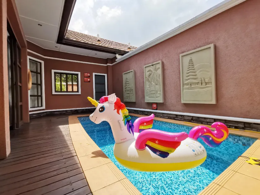 PORT DICKSON PRIVATE POOL VILLA WATER CHALET - Image 1