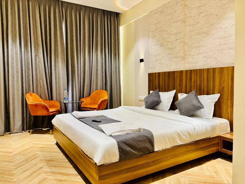 Hotel Nirmal's Executive - Image 1