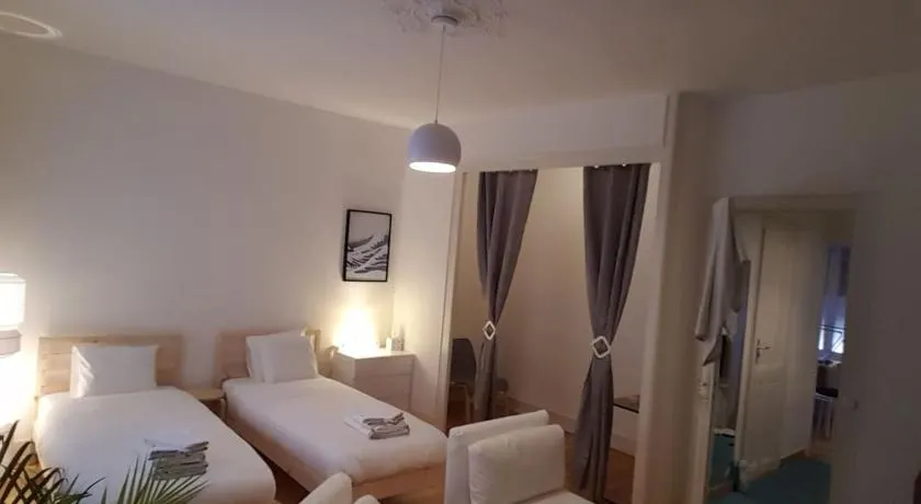 DIAMOND appartement au centre de Geneve - Image 1