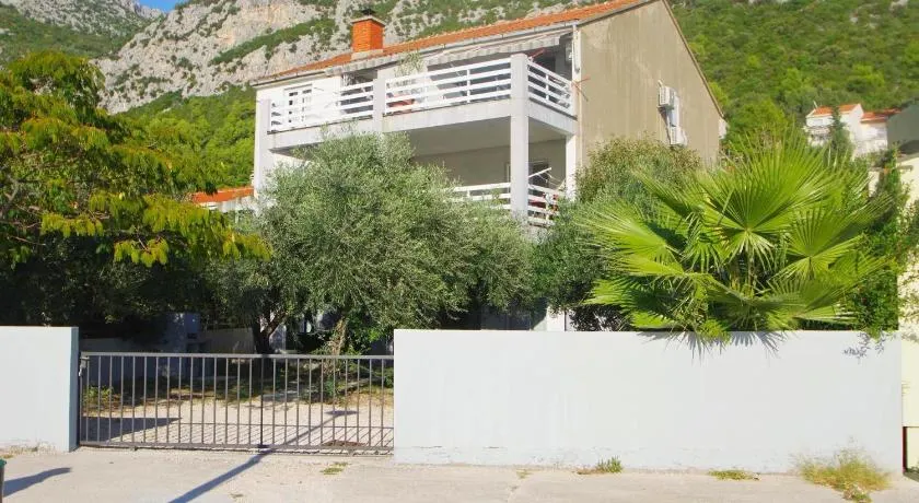 Holiday apartment on the beach - Image 1