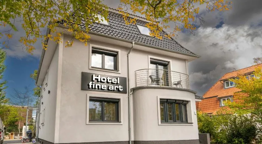 Hotel fine art UG - Image 1