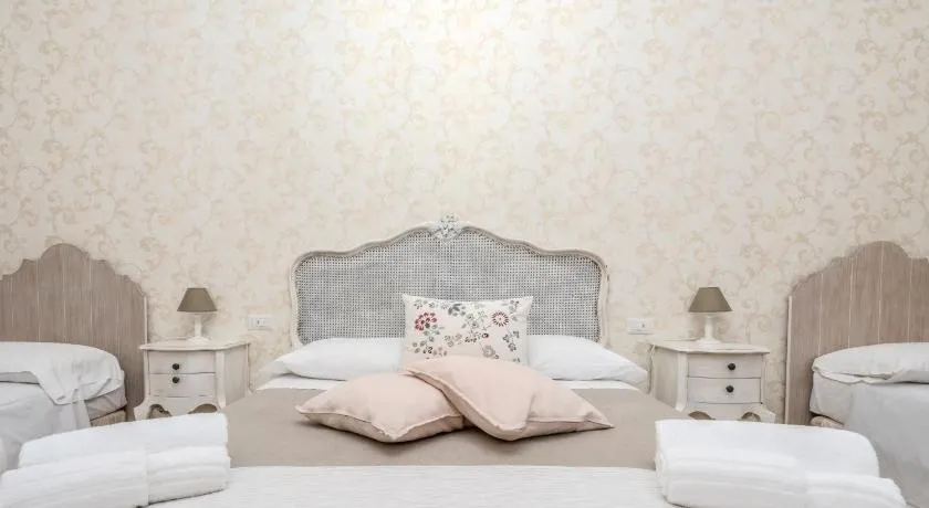 PALAZZO ALESSANDRINI GUEST HOUSE - Image 1
