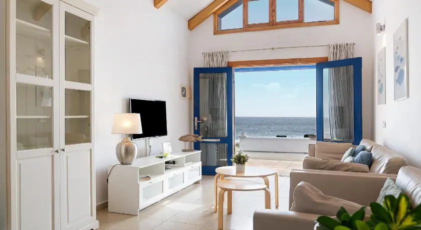 Maison avec terrasse, internet haut débit et barbecue | Vue mer - Image 1