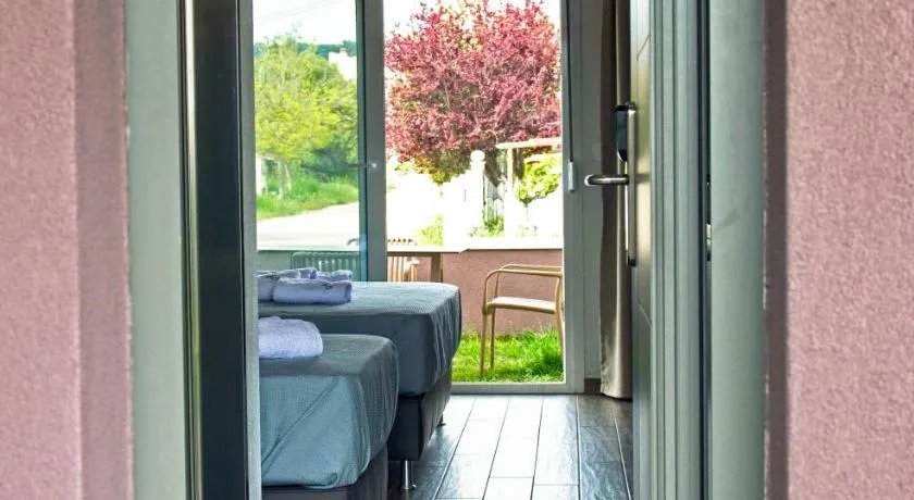 Aelia Luxury Apartments - Image 1