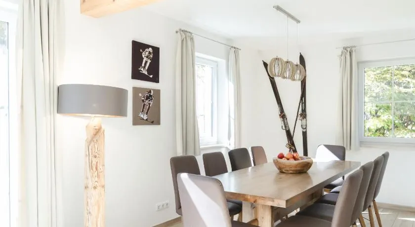 Chalet Aineck Snowwhite - Image 1