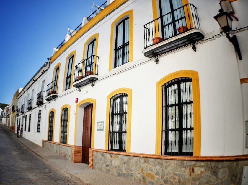 Hotel Entreolivos - Image 1