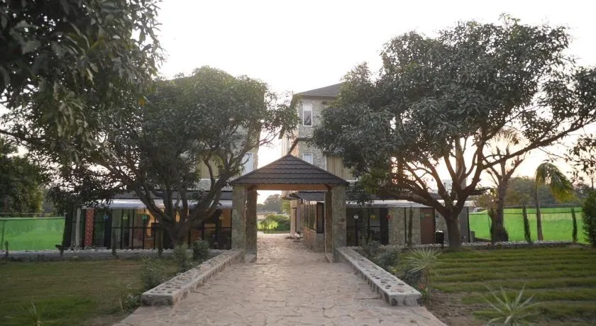 Ramjay Corbet Jungle Resort - Image 1