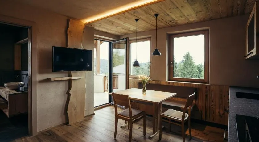 Appartamento di vacanza \"Obertimpflerhof Rosi\" con vista sulle montagne, balcone e Wi-Fi - Image 1