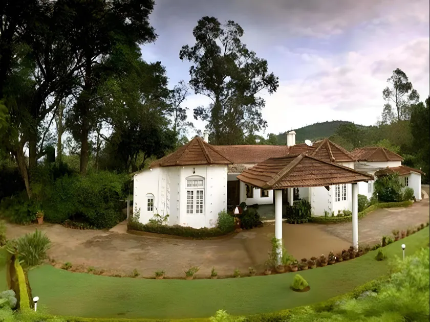 Neemrana's Wallwood Garden - Image 1