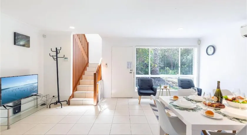 1 75 Rocky Point Road fantastic holiday home with - Image 1