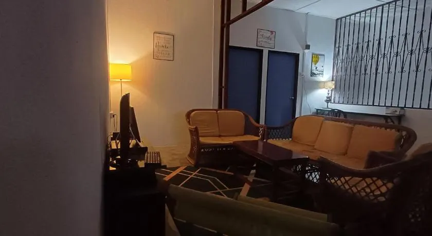 Cozy Nature Homestay Comfy -Netflix,Disneyhotstar Free WiFi - Image 1