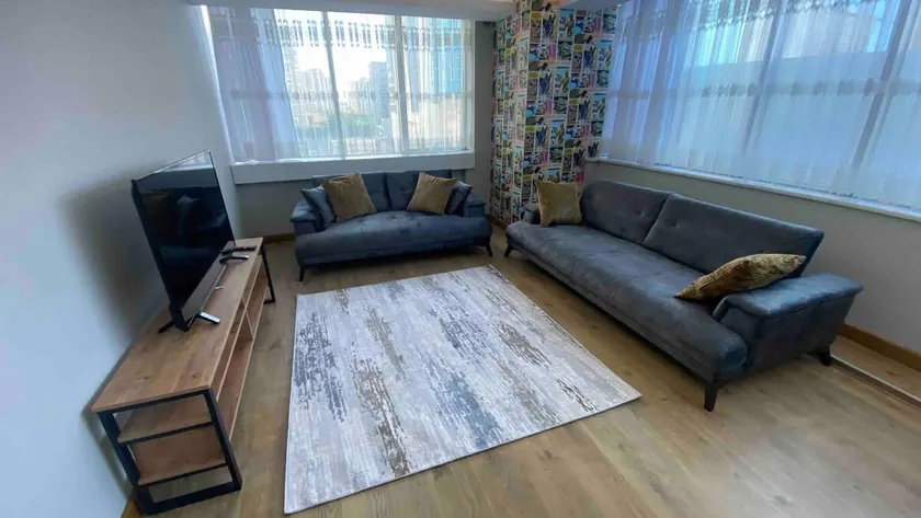 Uydukentin cazibe merkezinde. Yeni dekore edilmiş - Image 1