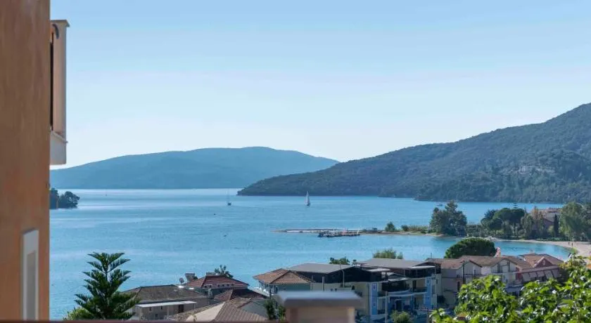 Amelie Sea View Apartments - Image 1