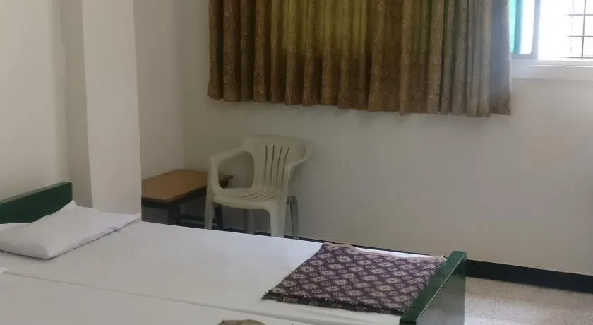 Solanki Guest House - Image 1