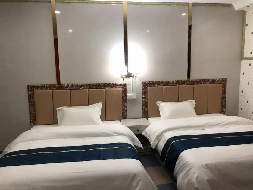 Bai Shang Business Apartments - Image 1