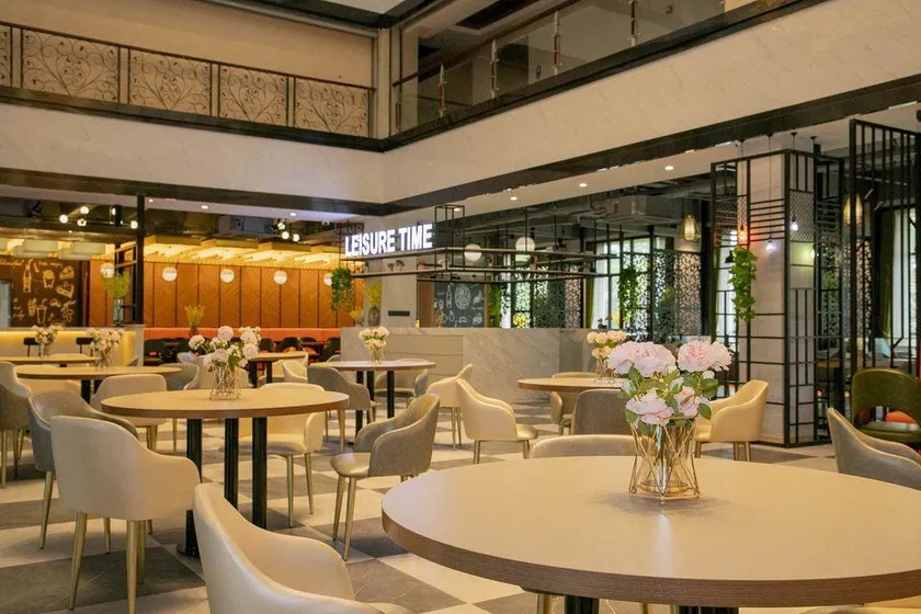 Guli Hotel - Image 1