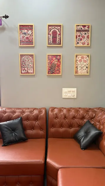 TAJ VILLA Heritage Stay Near Ibrahim Roza - Image 1
