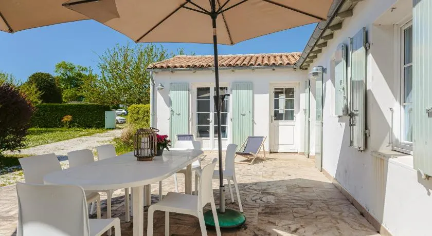 Maison vue mer et marais salants - Image 1