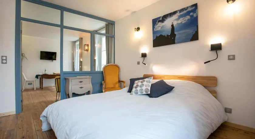 Precioso apartamento luminoso completamente reformado de 110m² en el corazón de Périgueux - Image 1