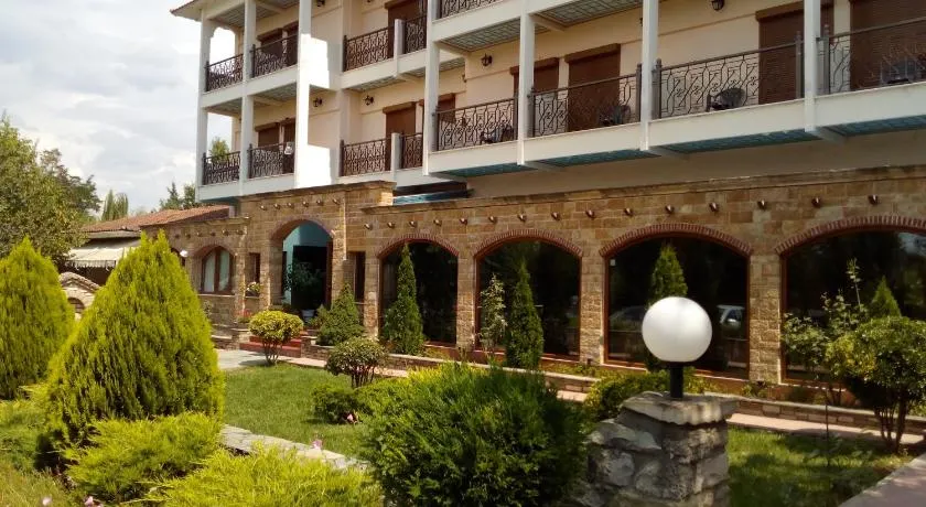 Nefeli Hotel - Image 1