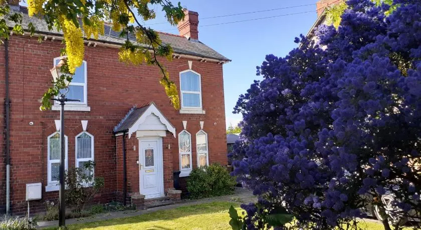 Victoria Villas - Image 1