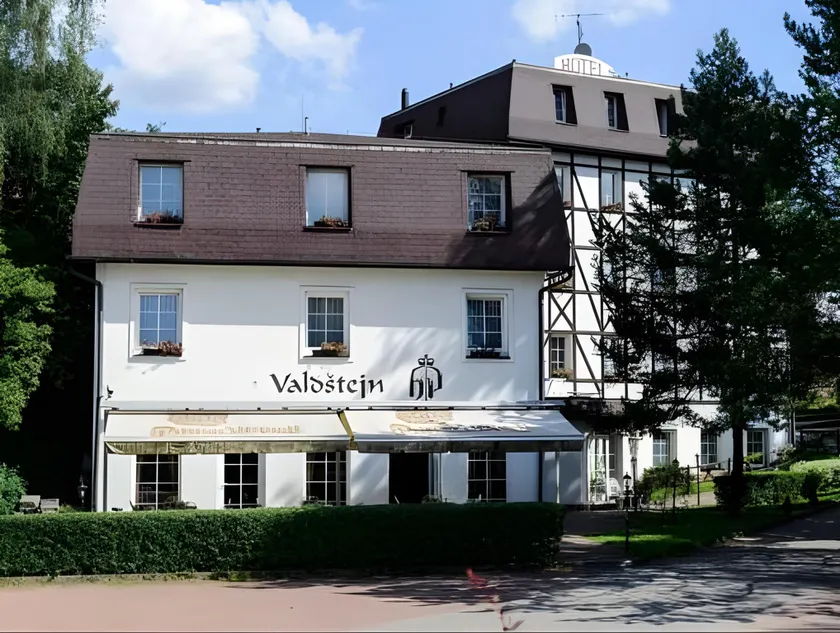 Valdštejn - Image 1
