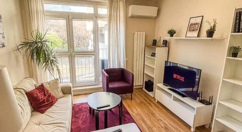 Scandi Suite Business & Leisure - Image 1