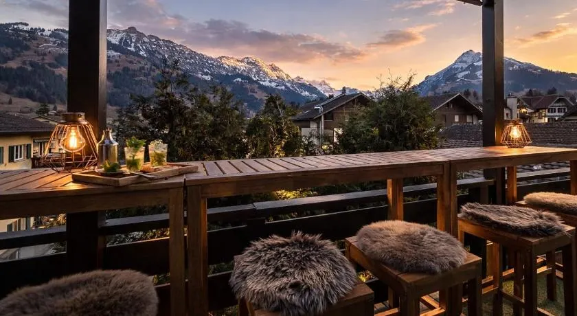 Alpine Retreat I Mountain View I BBQ I Parking - Image 1