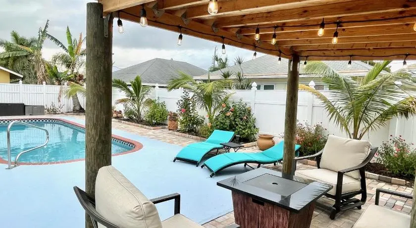 Perfect Jupiter Vacation House with Private Pool - Image 1