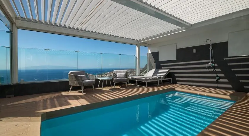 LUX private villa with heated pool and amazing ocean view THE VIEW TENERIFE - Image 1