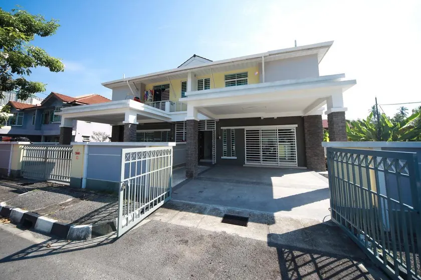 Bayan Home - Image 1