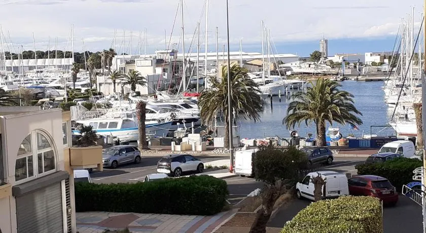 La Marina - Image 1