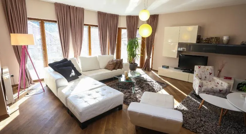 Farah Superior Apartments - Image 1